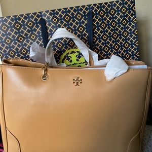Brand new Tory Buch Large Tote
